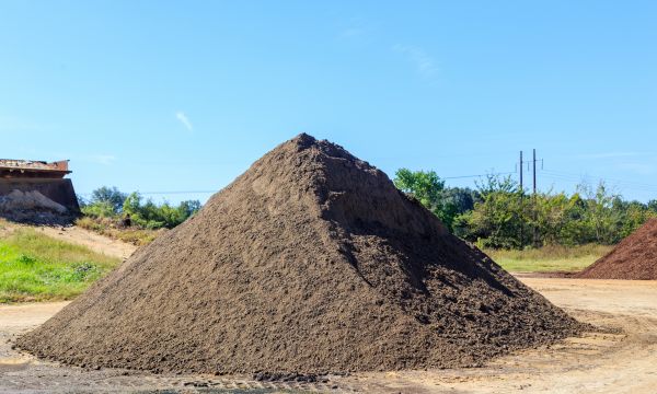 Black Dirt Delivery in Tempe