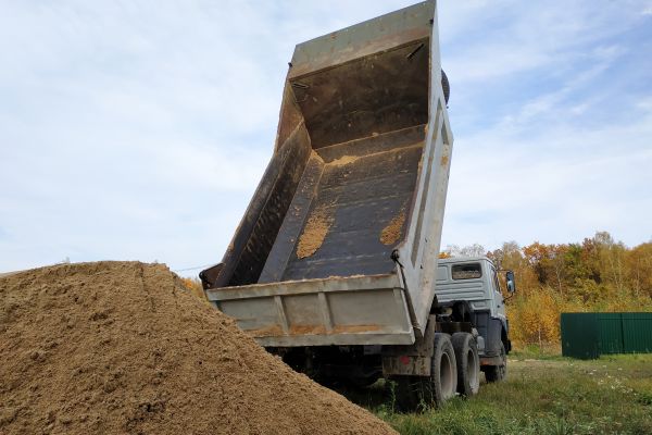 Topsoil Delivery in Tempe