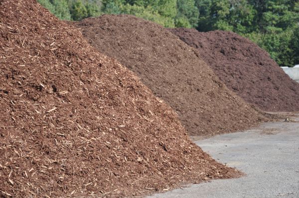 Brown Mulch Delivery in Tempe